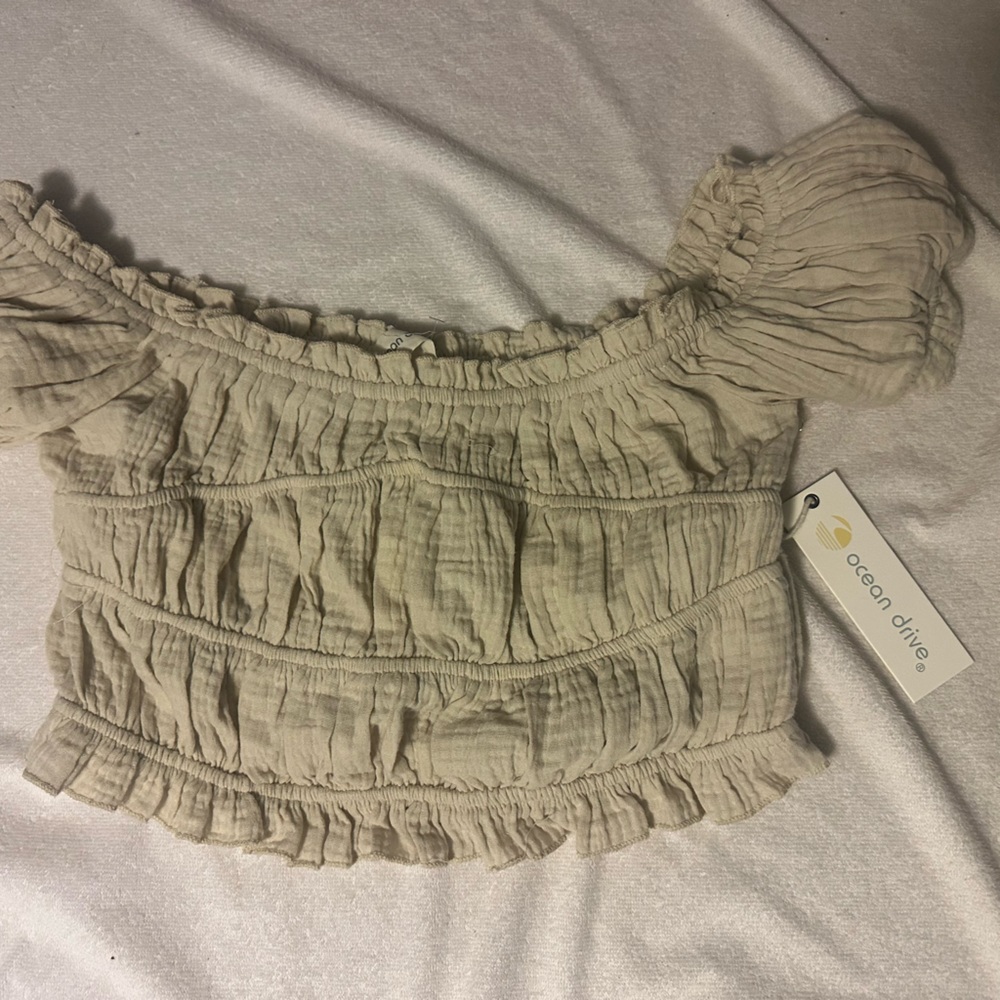 off the shoulder ruffled top